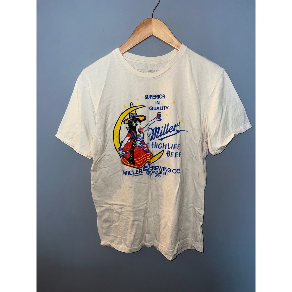 Miller High Life Beer T-Shirt Cream Girl in the Moon Graphic Tee Mens Medium